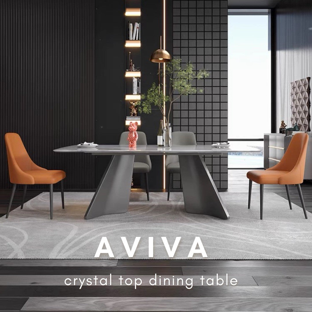 AVIVA crystal dining table